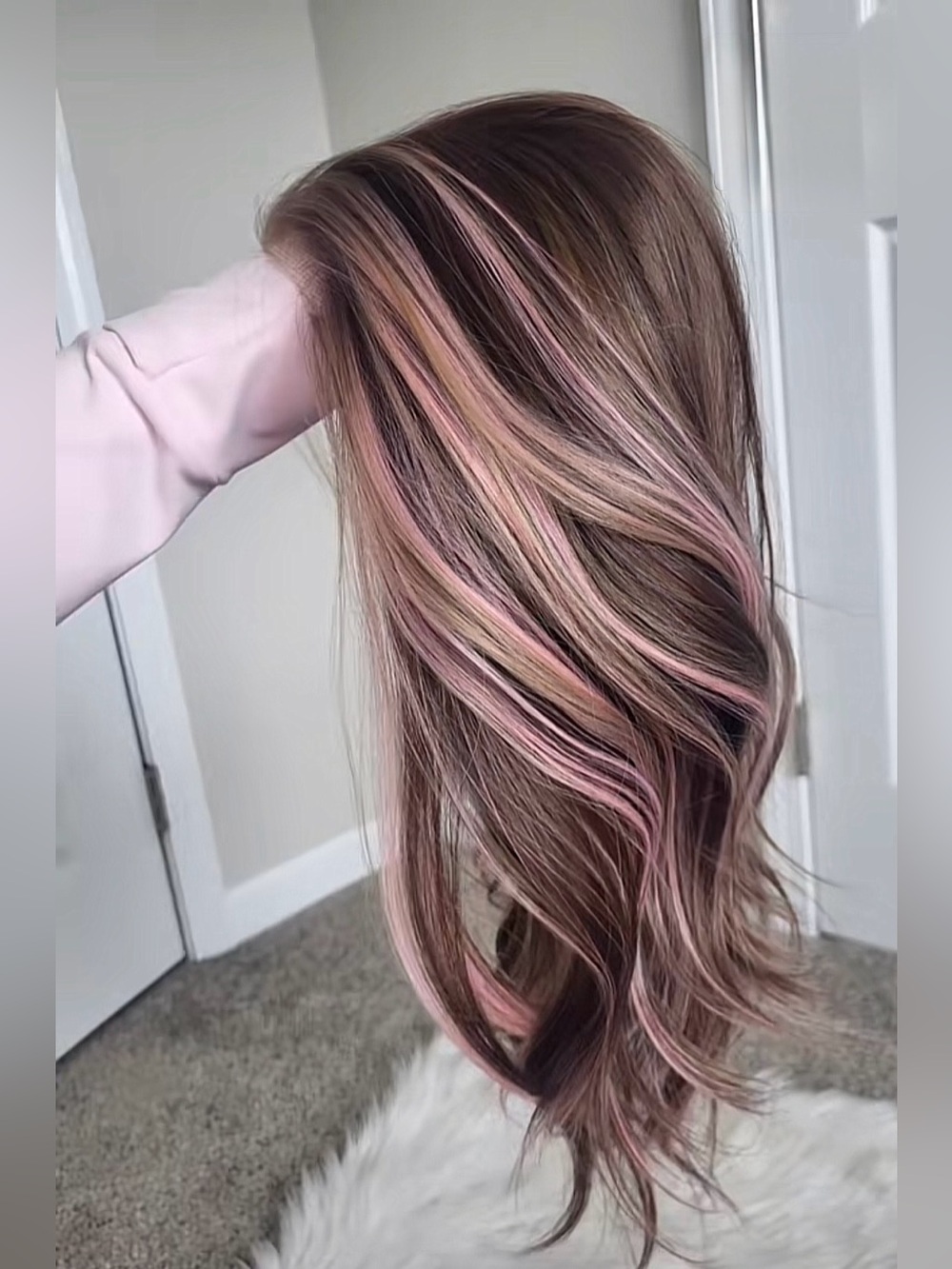 Sassy Misfits April Neopolitan Women’s Multi-Tone Hair Color Wig - Picture 8 of 14